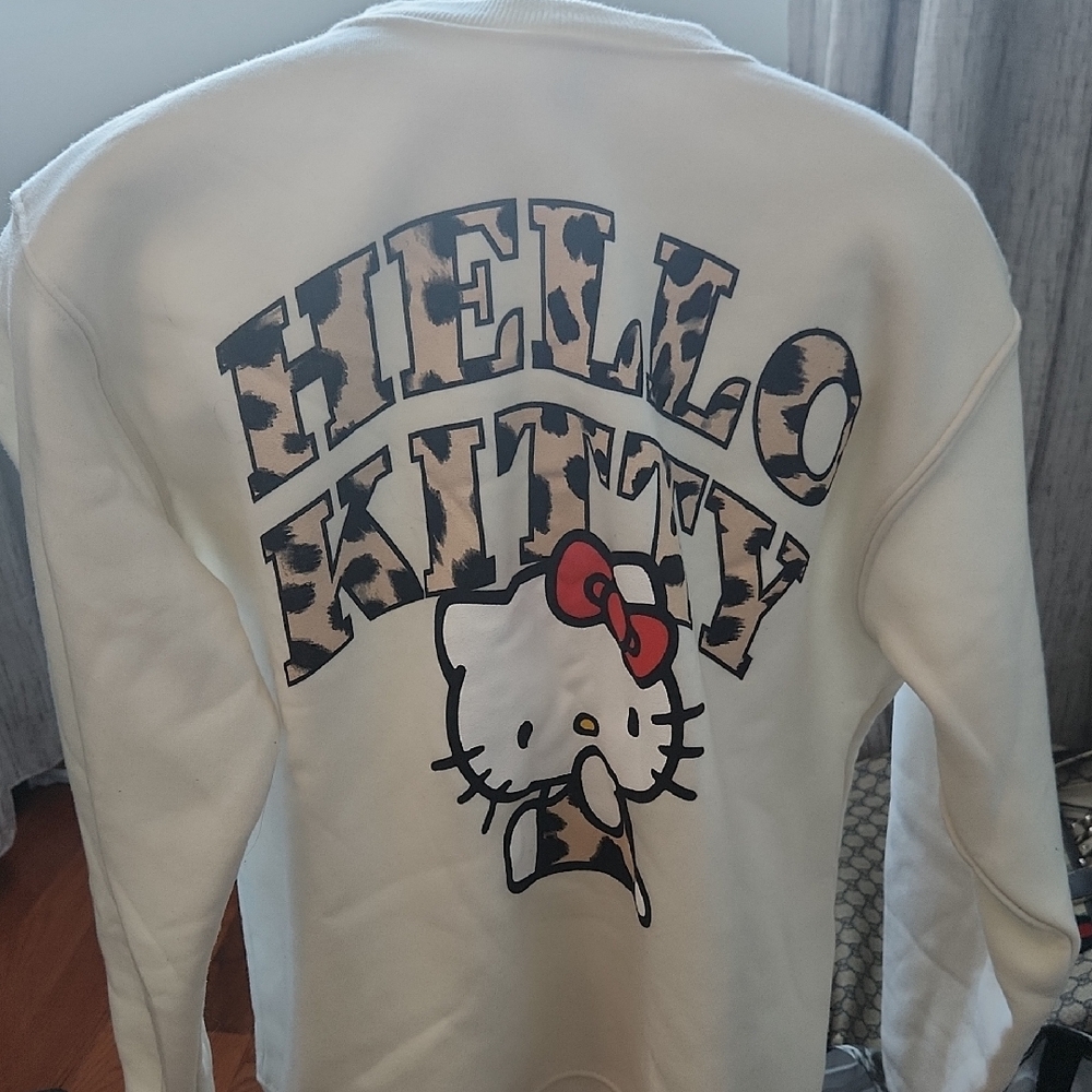 Sanrio Hello Kitty White Sweatshirt with Leopard Print